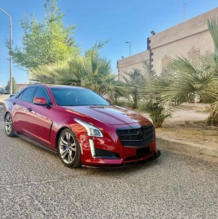 للبيع كاديلك CTS سبورت 2.0 تيربو اقتصاديه وارد وكاله الغانم