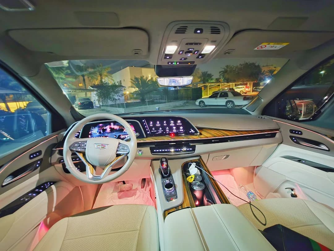 للبيع اسكاليد موديل 2021 أعلى فئة thumbnail 8