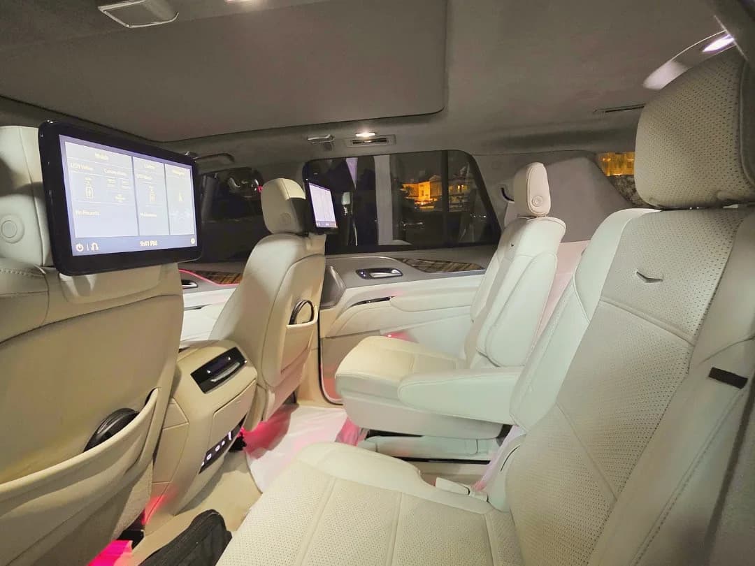 للبيع اسكاليد موديل 2021 أعلى فئة thumbnail 7