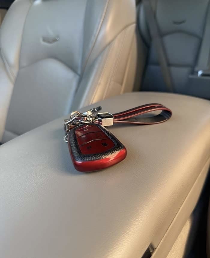 للبيع كاديلك CTS سبورت 2.0 تيربو اقتصاديه وارد وكاله الغانم thumbnail 7