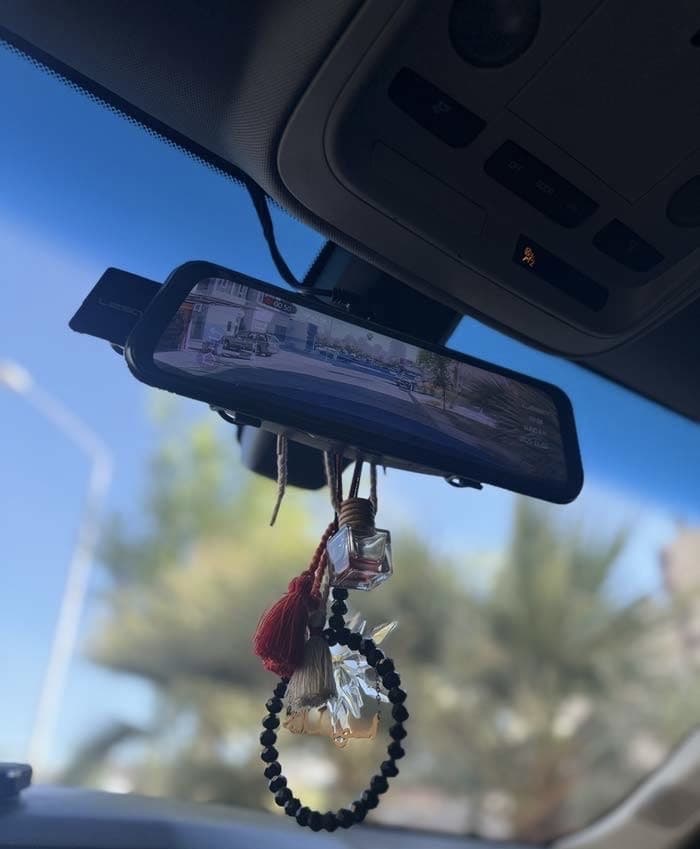 للبيع كاديلك CTS سبورت 2.0 تيربو اقتصاديه وارد وكاله الغانم thumbnail 9