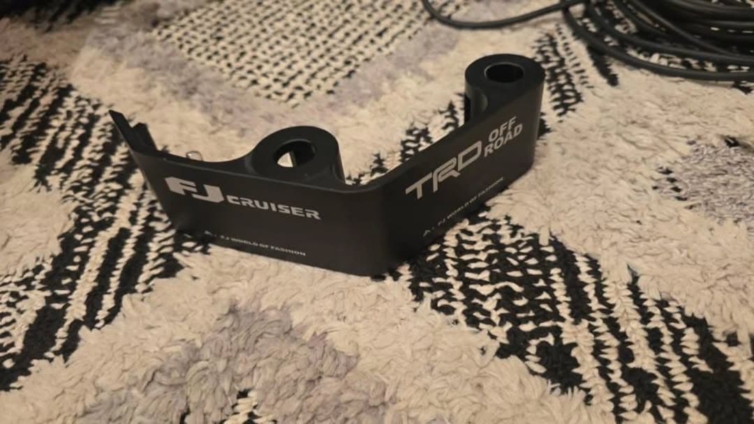 للبيع لاسلكلي TYT متنقل من كاموفلاج مع كامل أغراضه thumbnail 3