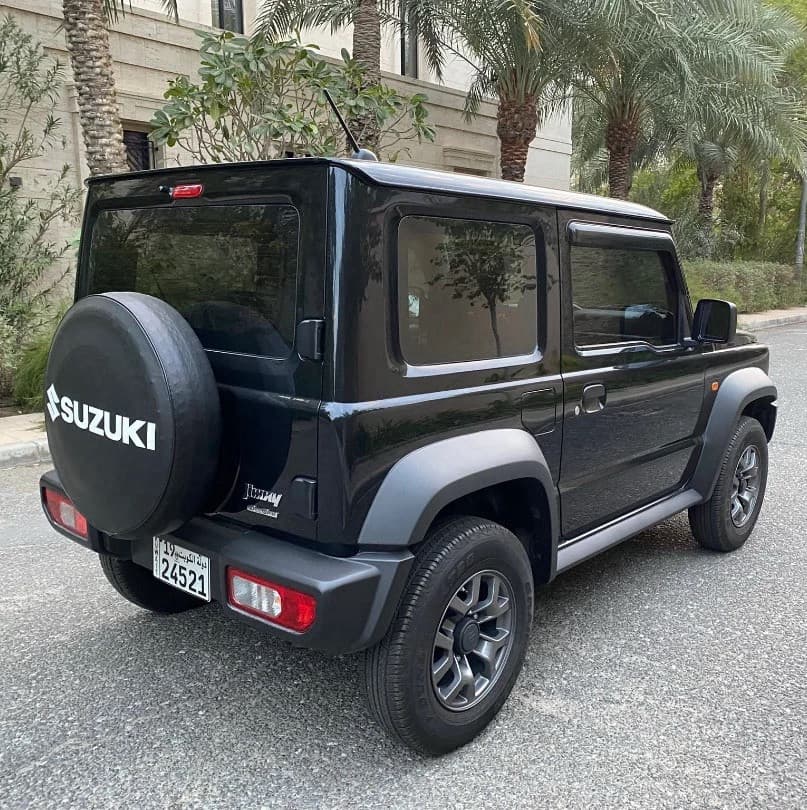 للبيع سوزوكي جيمني وارد الوكالة موديل 2021 thumbnail 1