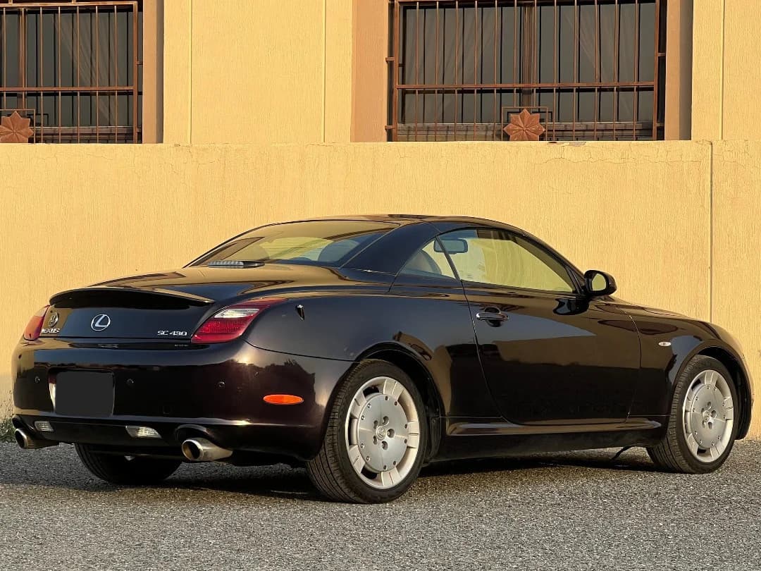 للبيع لكزس SC430 كشف مكينة V8 حجم 4.3 موديل 2006 thumbnail 9