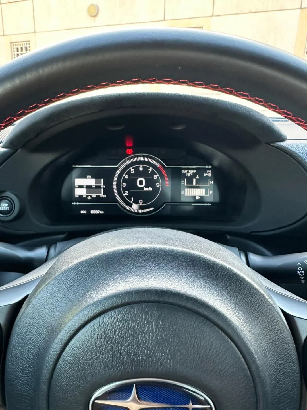 للبيع سوبارو BRZ وكالة بهبهاني قير عادي 6 سرعات thumbnail 8